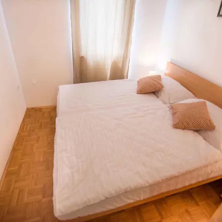 Apartman In - Biograd Riviera 42472